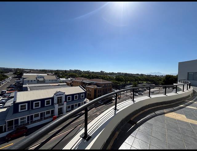 562.40M² OFFICE TO LET IN TYGER VALLEY